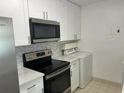 1032 NW 83 Avenue Plantation FL 33322
