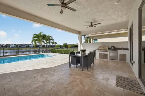 15798 Cresswind Place Loxahatchee FL 33470