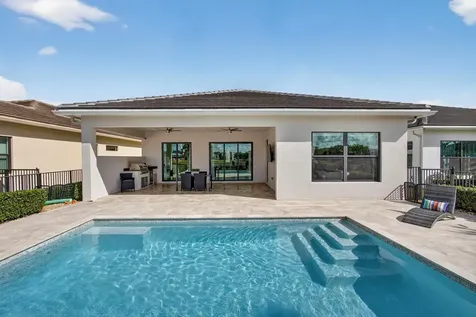 15798 Cresswind Place Loxahatchee FL 33470