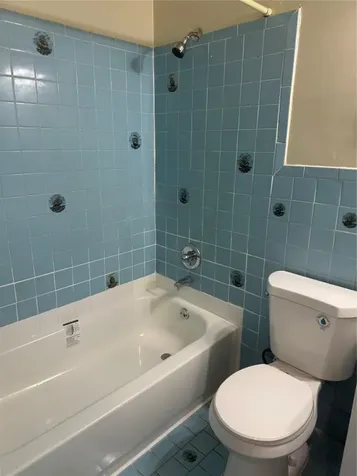 2156 NW 66th Street Miami FL 33147