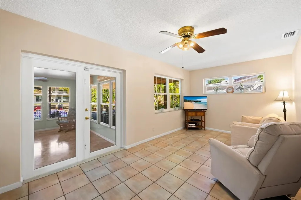 1735 NE 23rd Avenue Fort Lauderdale FL 33305