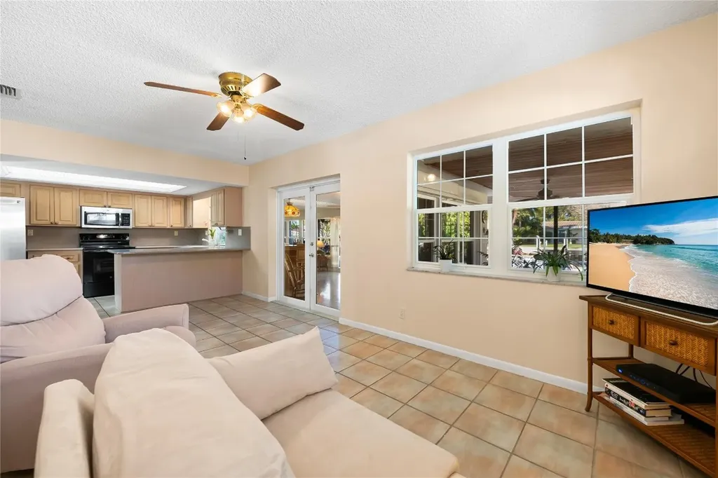 1735 NE 23rd Avenue Fort Lauderdale FL 33305