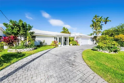 1735 NE 23rd Avenue Fort Lauderdale FL 33305