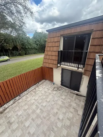 9138 SW 23rd Street Davie FL 33324