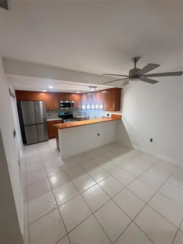 9138 SW 23rd Street Davie FL 33324