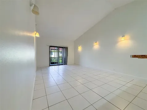 3553 Riverside Drive Coral Springs FL 33065