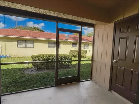 3553 Riverside Drive Coral Springs FL 33065