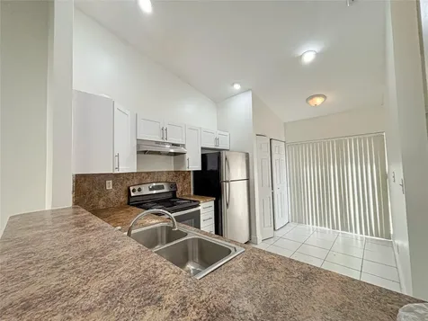 3553 Riverside Drive Coral Springs FL 33065