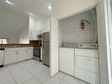 3553 Riverside Drive Coral Springs FL 33065