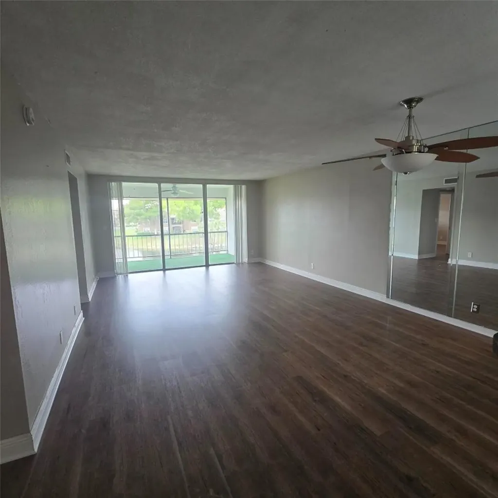 2850 Forest Hills Boulevard Coral Springs FL 33065
