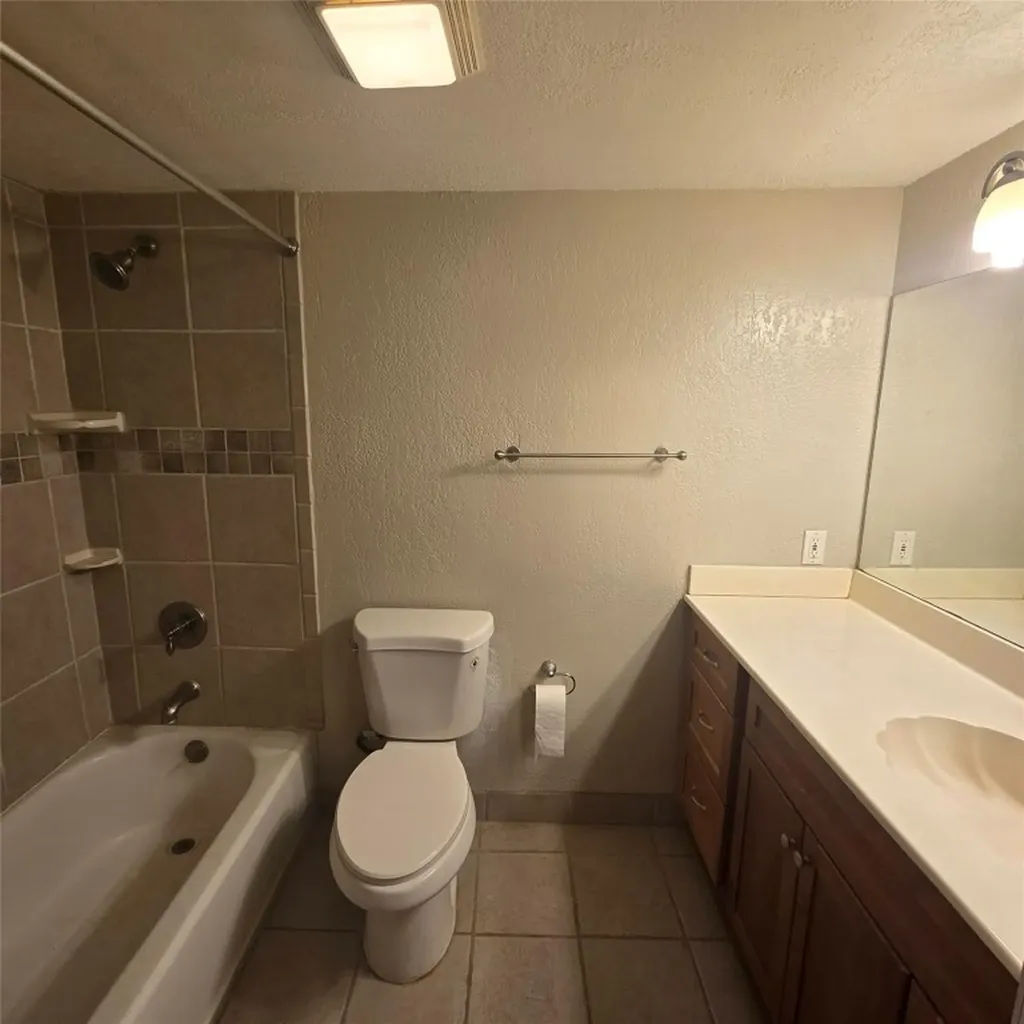 2850 Forest Hills Boulevard Coral Springs FL 33065