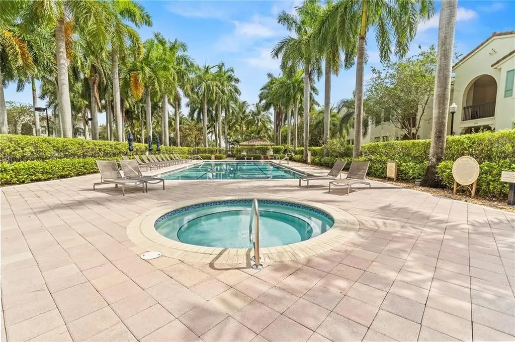 2955 NW 126th Avenue Sunrise FL 33323
