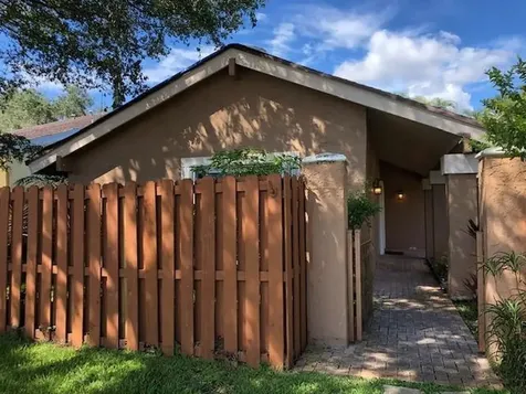 60 Forest Circle Cooper City FL 33026