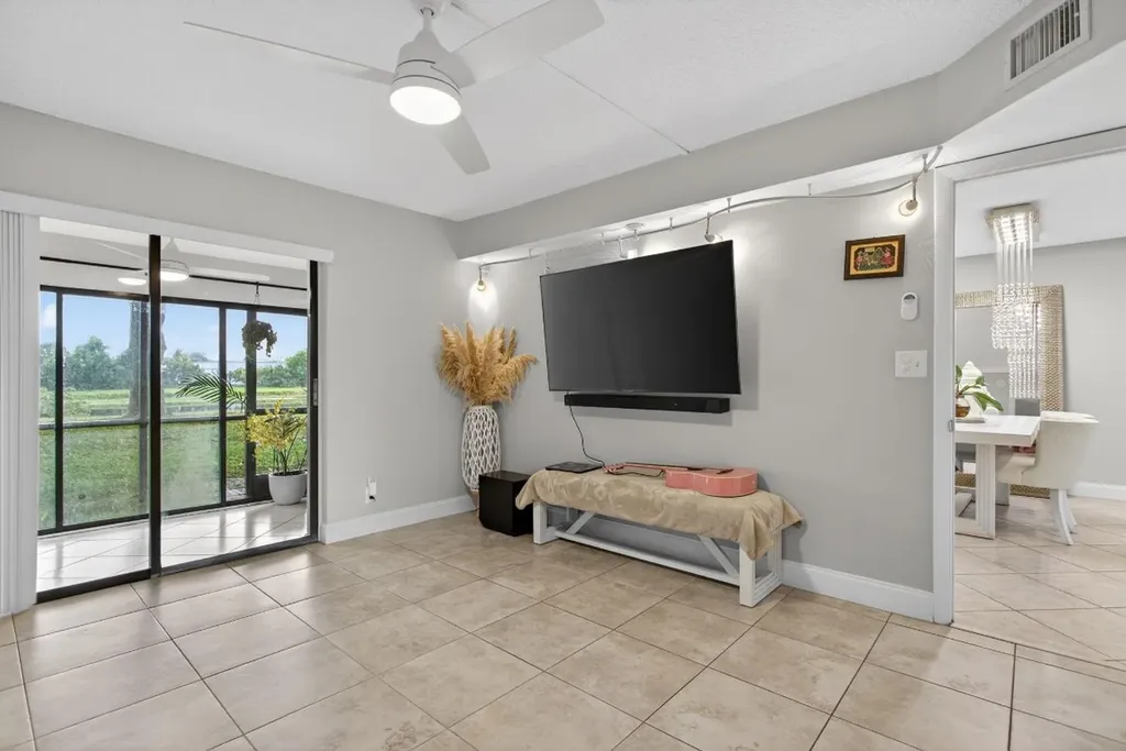 2314 S Cypress Bend Drive Pompano Beach FL 33069