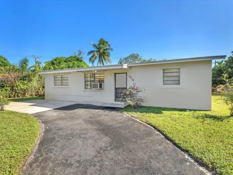 3310 NW 43rd Avenue Lauderdale Lakes FL 33319