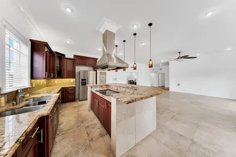 2705 SW 108th Court Miami FL 33165