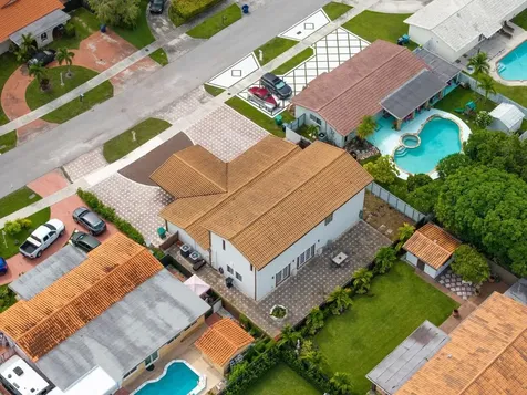 2705 SW 108th Court Miami FL 33165