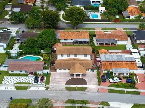 2705 SW 108th Court Miami FL 33165