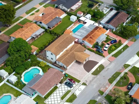 2705 SW 108th Court Miami FL 33165