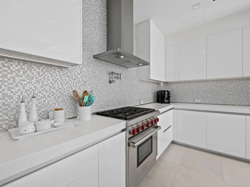 21 Isle Of Venice Drive Fort Lauderdale FL 33301