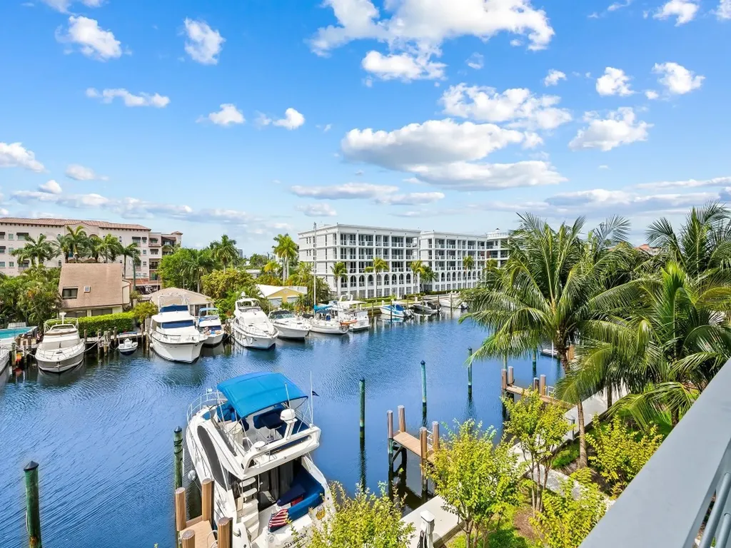 21 Isle Of Venice Drive Fort Lauderdale FL 33301