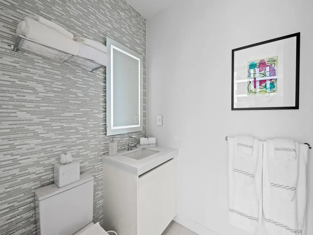 21 Isle Of Venice Drive Fort Lauderdale FL 33301