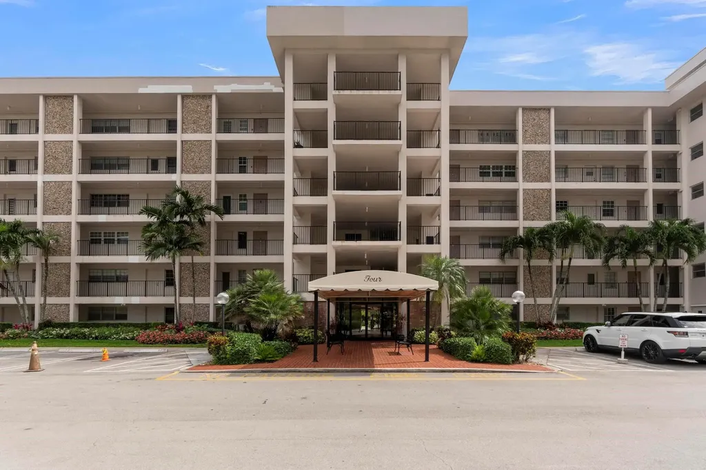 3000 N Palm Aire Drive Pompano Beach FL 33069