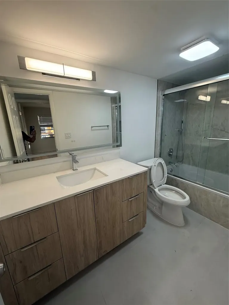 2075 Coral Ridge Drive Coral Springs FL 33071