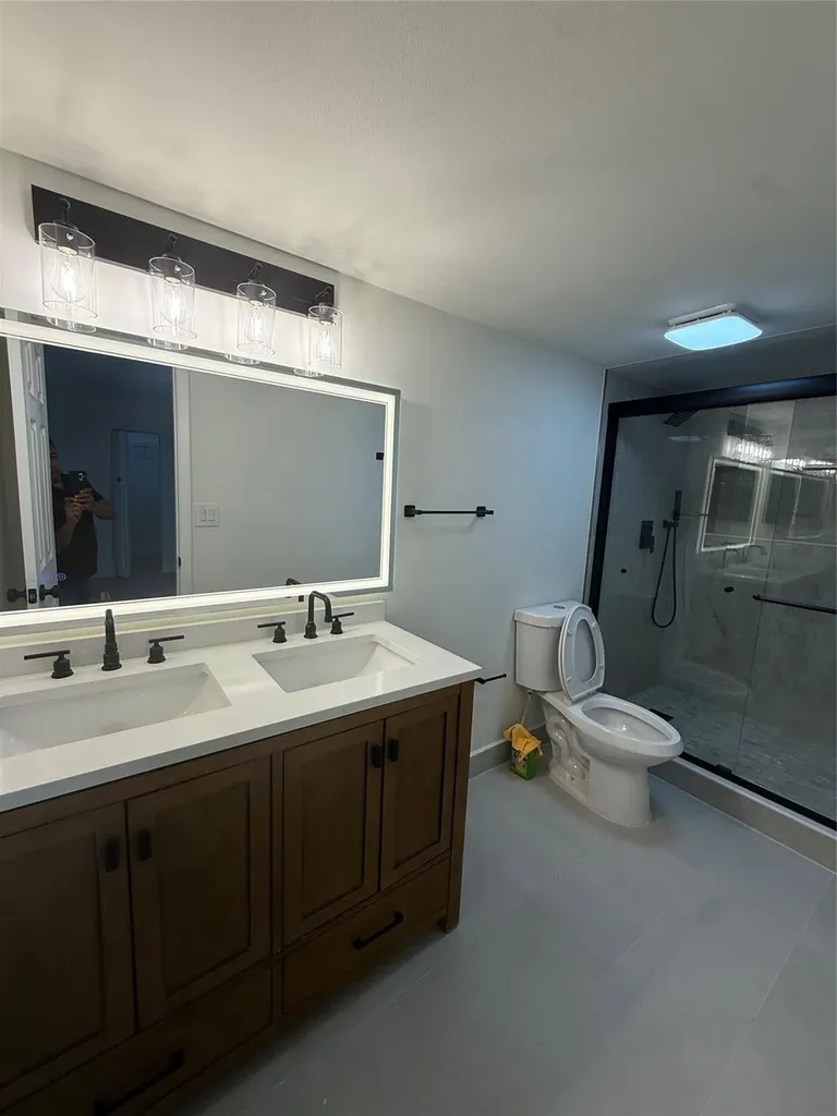 2075 Coral Ridge Drive Coral Springs FL 33071