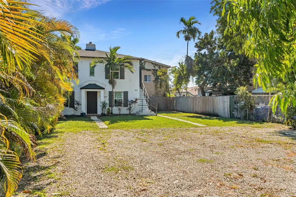 2612 SW 19th Terrace Miami FL 33145