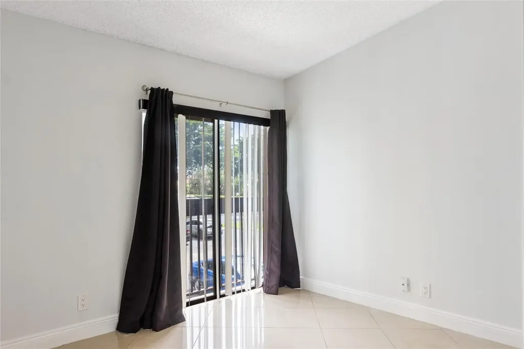 2067 SW 15th Street Deerfield Beach FL 33442