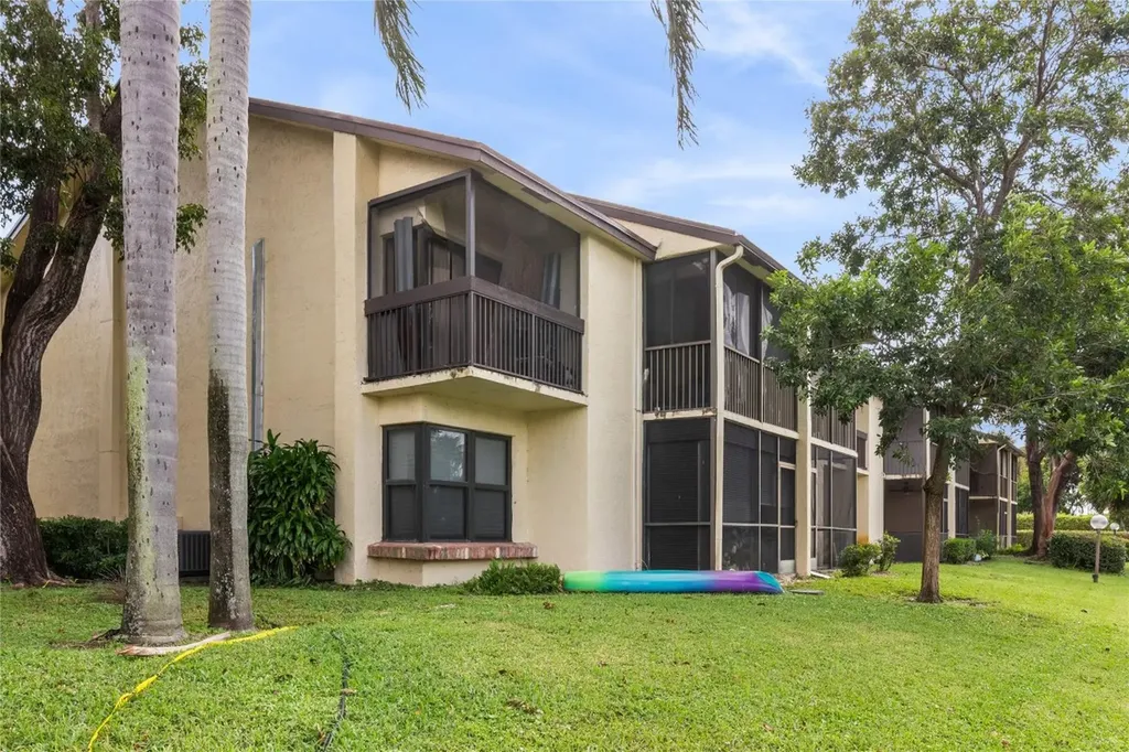 2067 SW 15th Street Deerfield Beach FL 33442