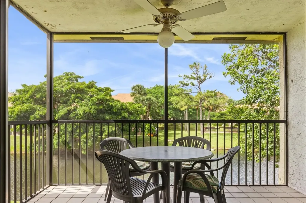 2067 SW 15th Street Deerfield Beach FL 33442