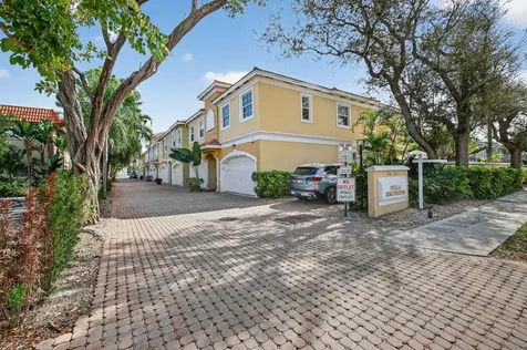 3024 NE 5th Terrace Wilton Manors FL 33334