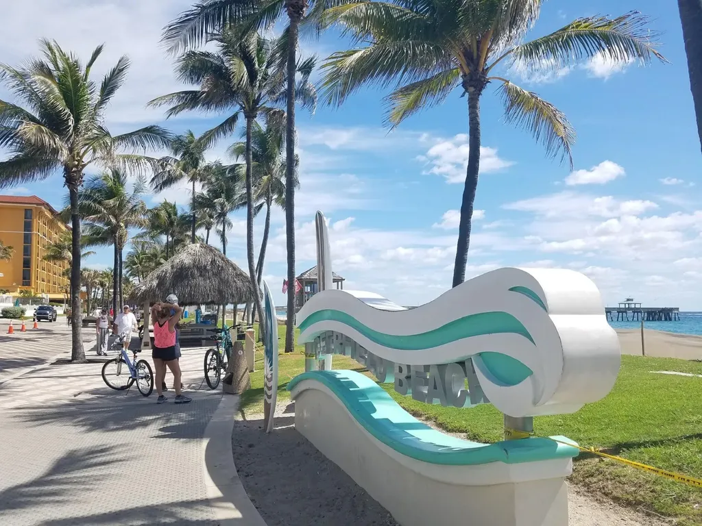 191 SE 20th Avenue Deerfield Beach FL 33441