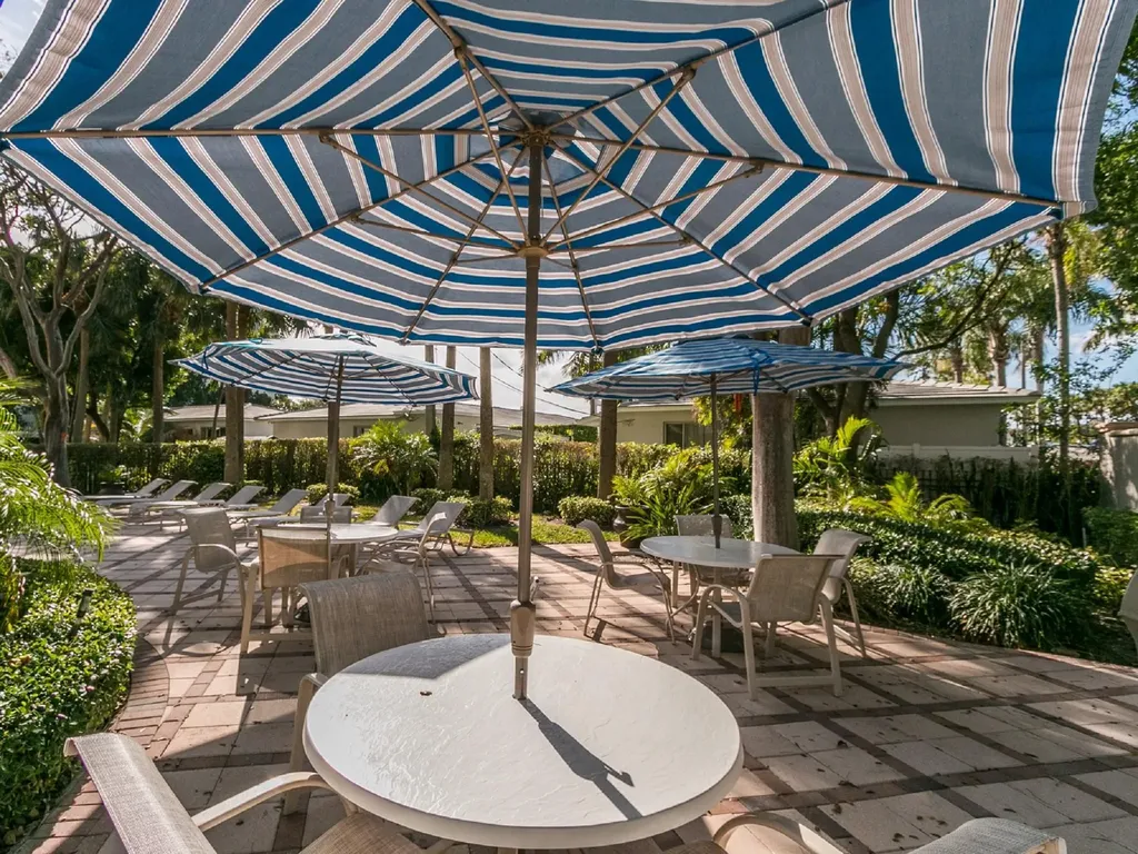 191 SE 20th Avenue Deerfield Beach FL 33441