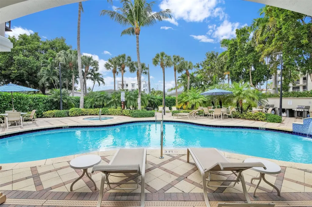 191 SE 20th Avenue Deerfield Beach FL 33441