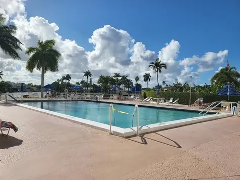 3200 NE 36 Street Fort Lauderdale FL 33308