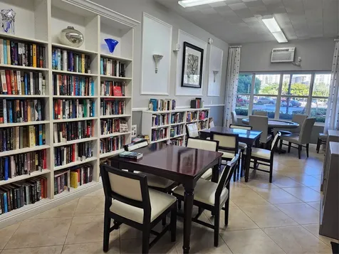 3200 NE 36 Street Fort Lauderdale FL 33308