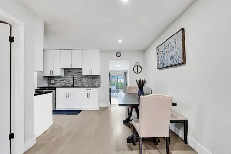 6251 NW 12th Court Sunrise FL 33313