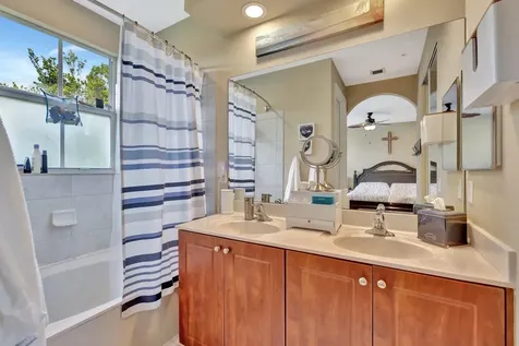 2851 W Prospect Road Tamarac FL 33309