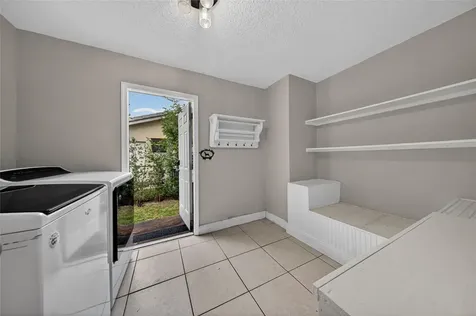 3002 NW 103rd Lane Coral Springs FL 33065