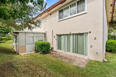 8940 NW 38th Drive Coral Springs FL 33065
