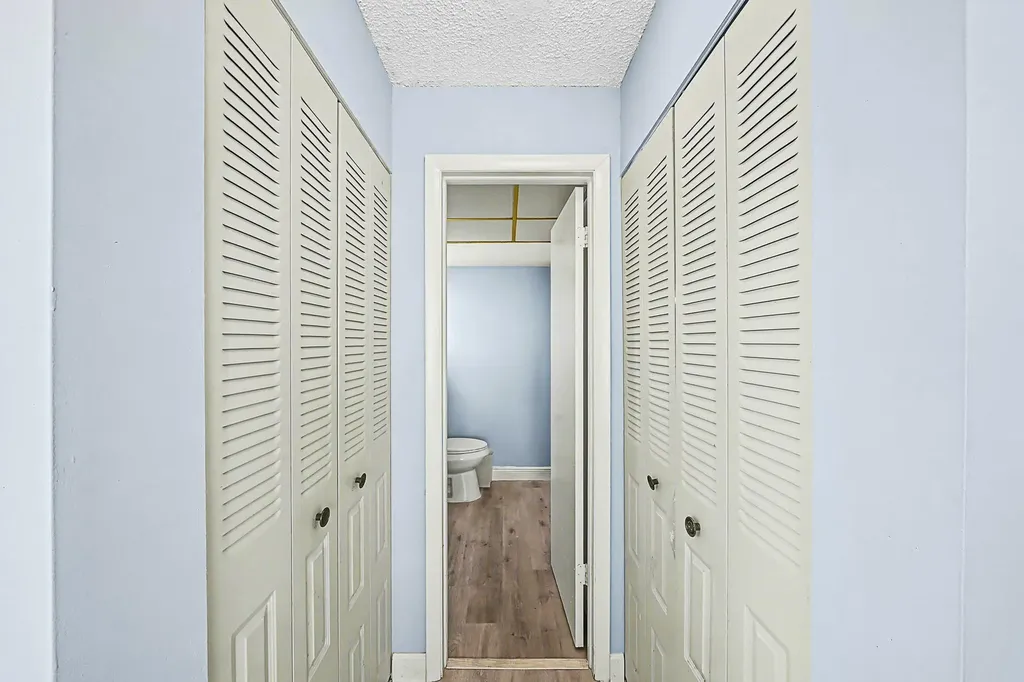 10466 Sunrise Lakes Boulevard Sunrise FL 33322