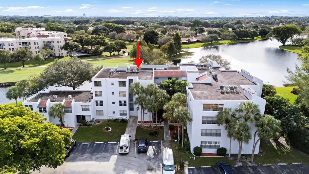 9470 Live Oak Place Davie FL 33324