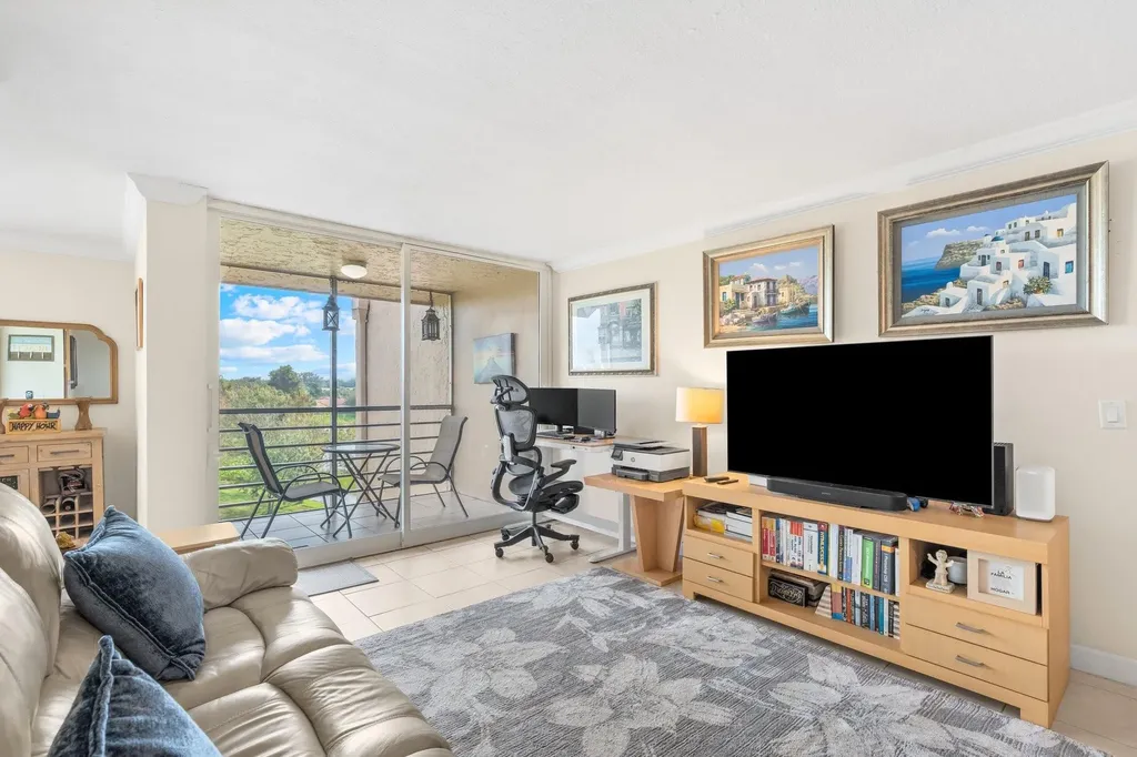 9470 Live Oak Place Davie FL 33324