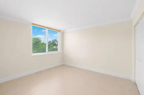 9470 Live Oak Place Davie FL 33324