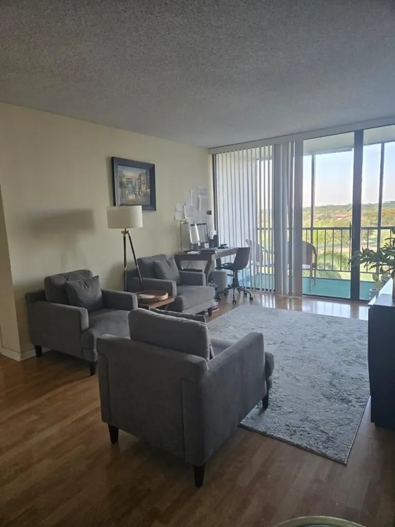 6797 Willow Wood Drive Boca Raton FL 33434