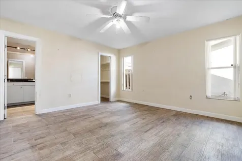 4245 NW 114th Avenue Sunrise FL 33323