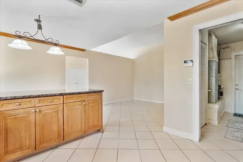 4245 NW 114th Avenue Sunrise FL 33323